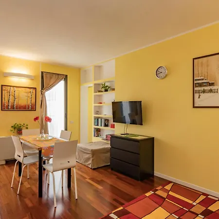 Lejlighed Xenia - Cozy 10 Min From Linate
