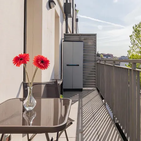 Xenia - Cozy 10 Min From Linate Milano